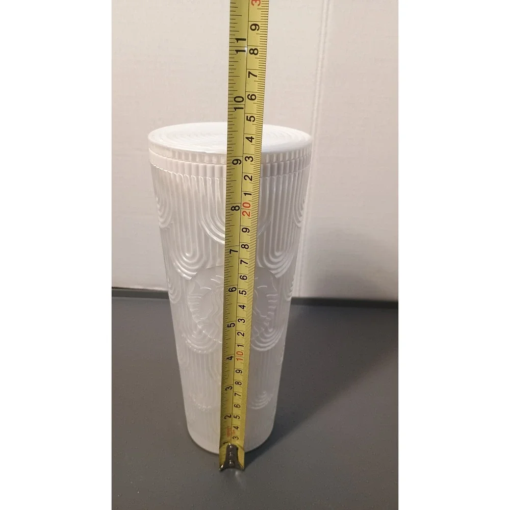 Starbucks Cold Cup Tumbler  24oz Pearl White Excellent Scalloped Embossed